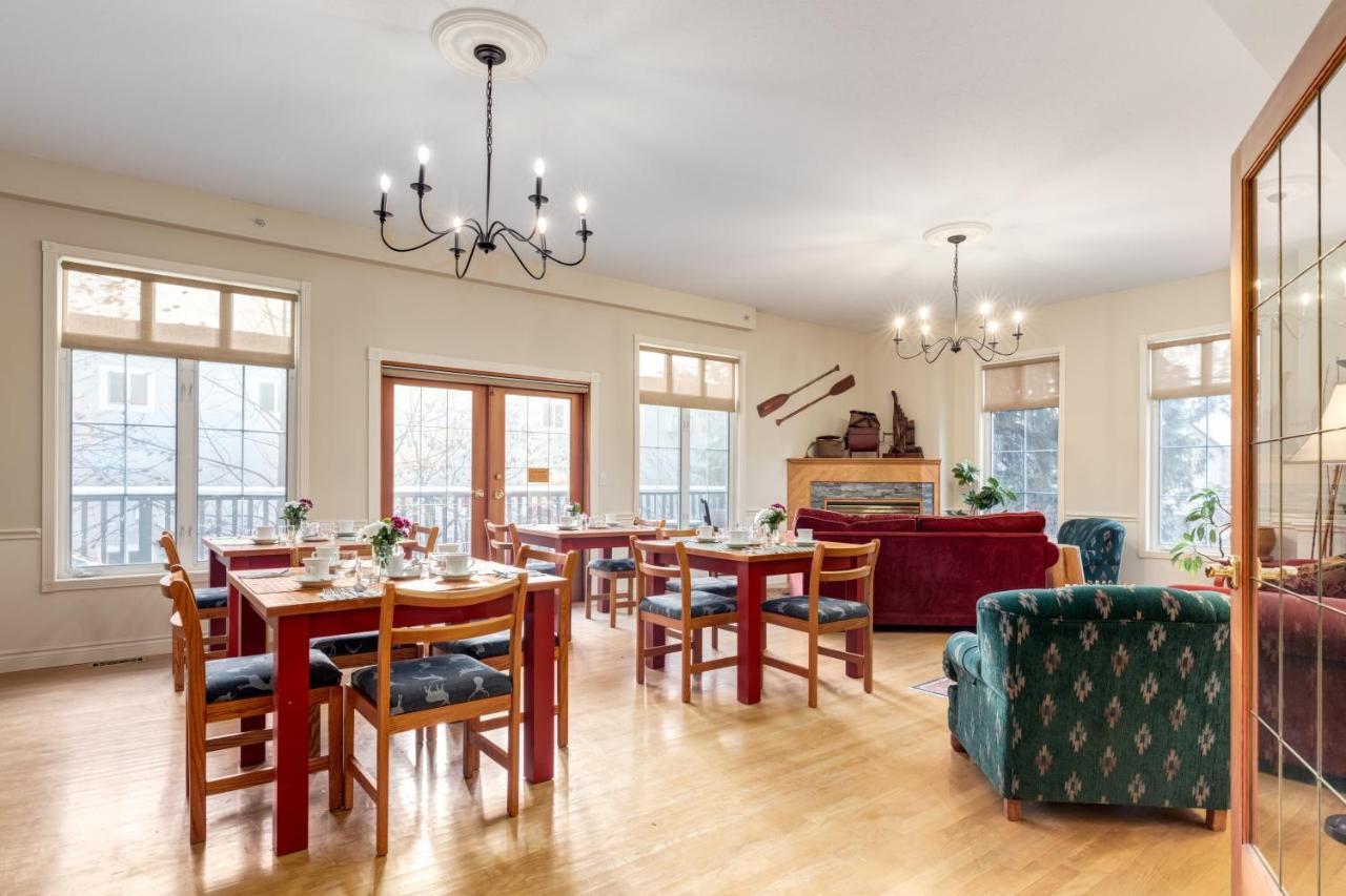 Courthouse Inn Revelstoke Dış mekan fotoğraf