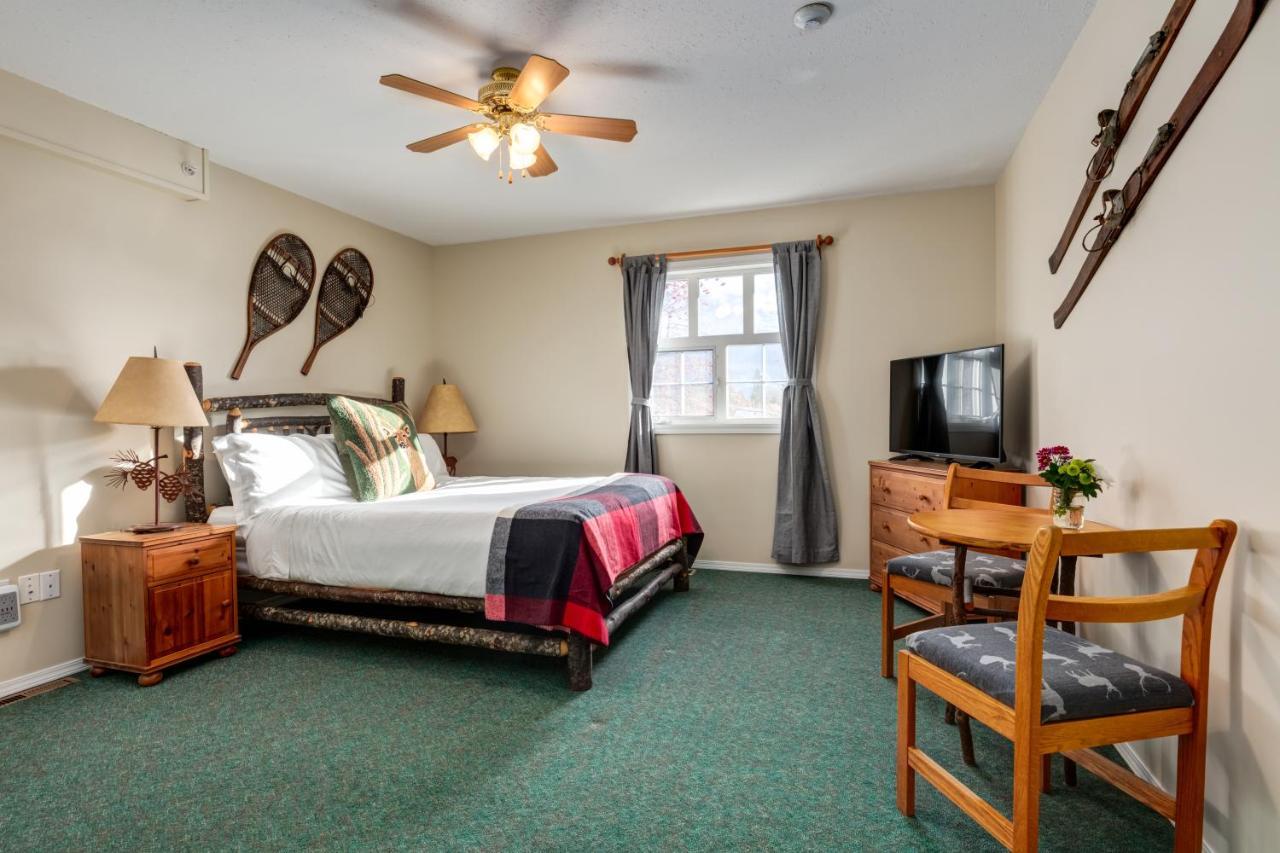 Courthouse Inn Revelstoke Dış mekan fotoğraf