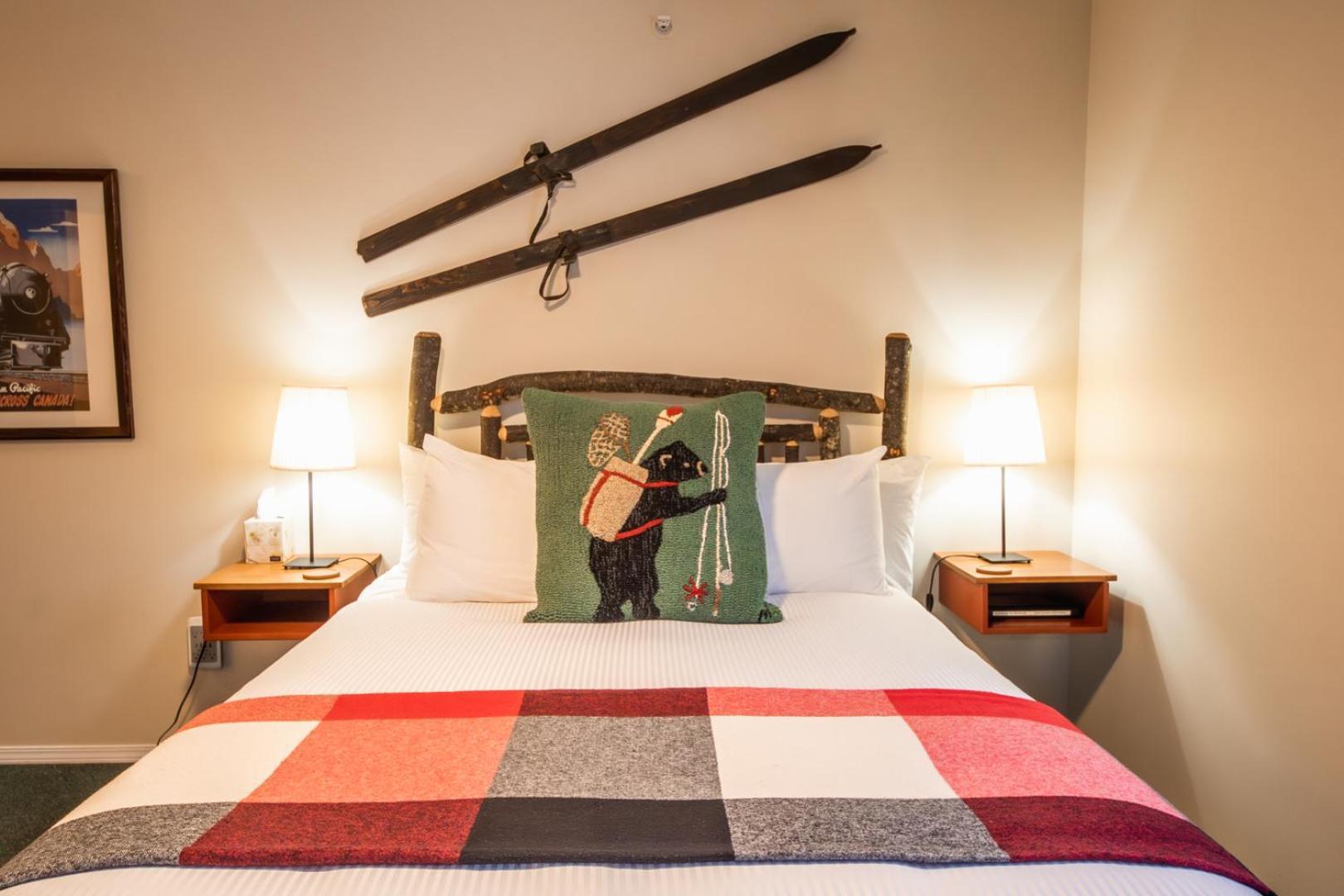 Courthouse Inn Revelstoke Dış mekan fotoğraf