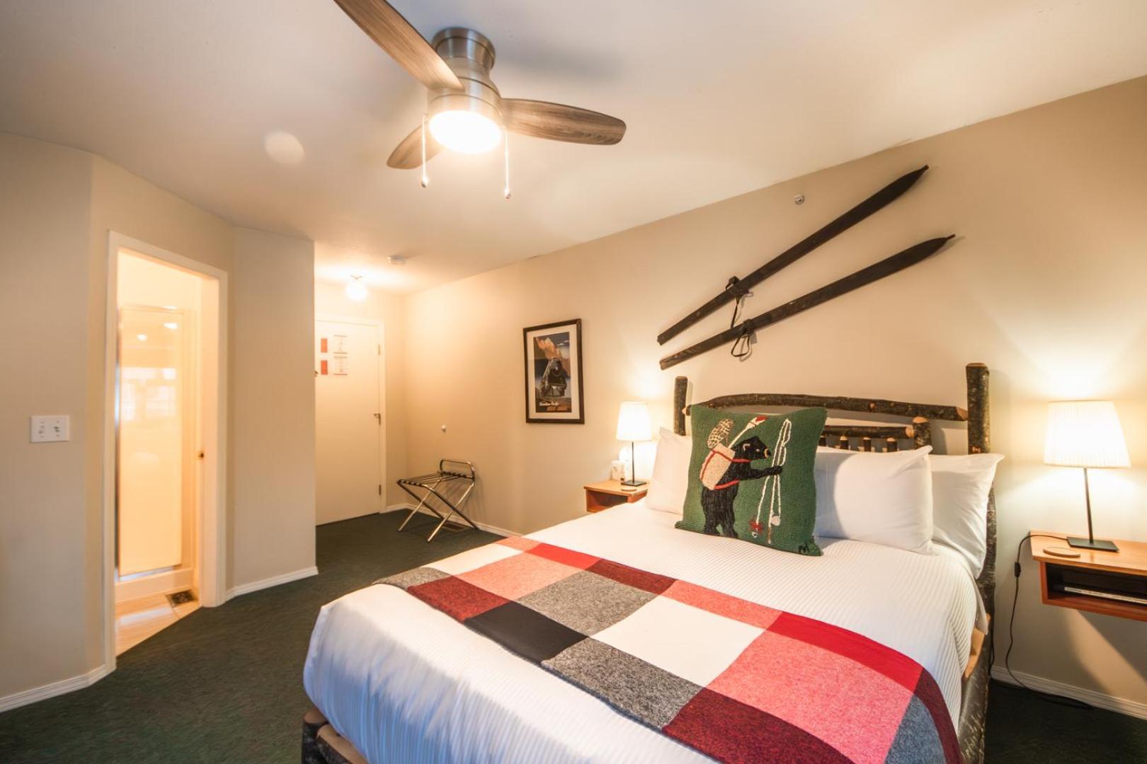 Courthouse Inn Revelstoke Dış mekan fotoğraf