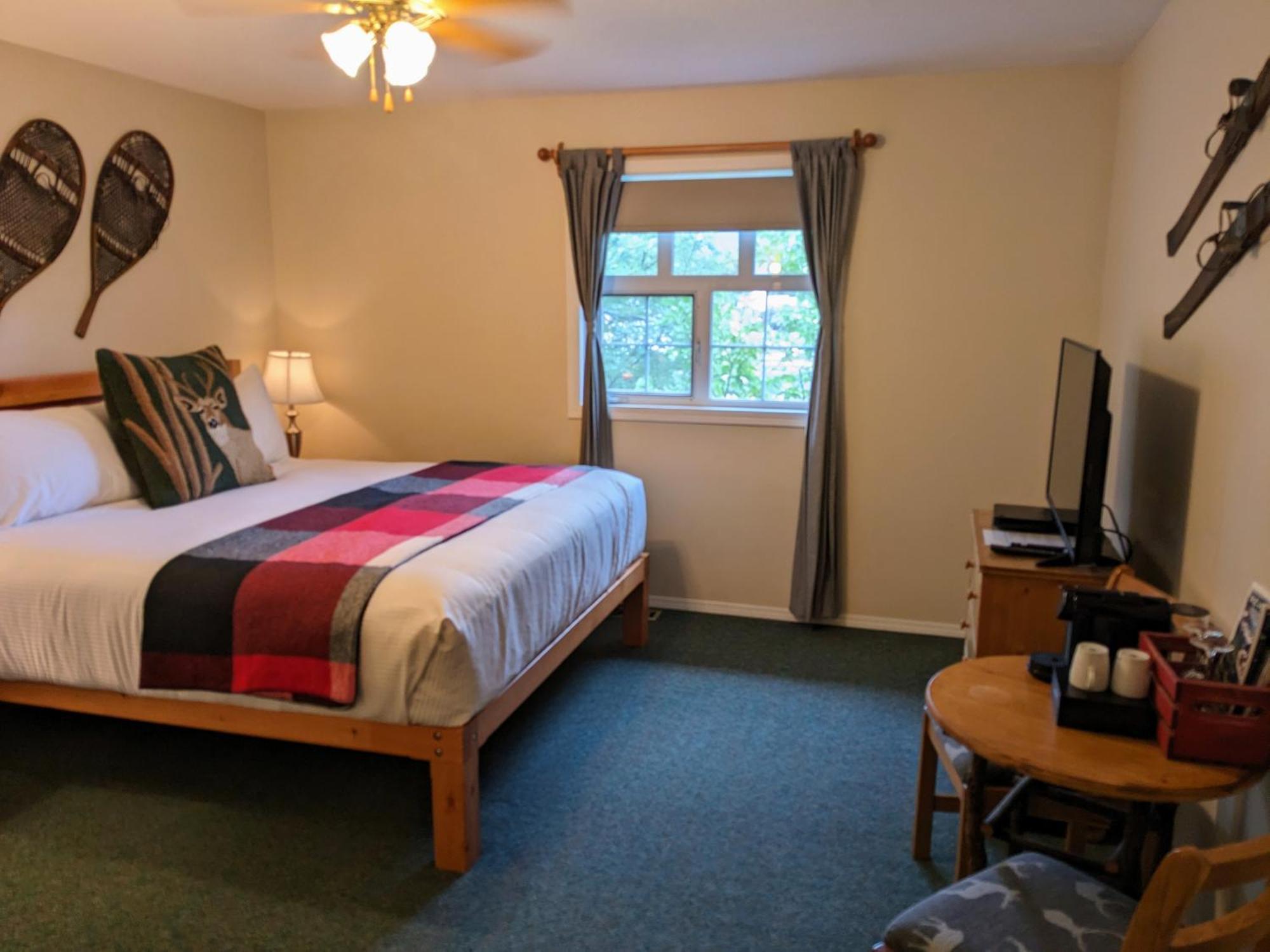 Courthouse Inn Revelstoke Dış mekan fotoğraf
